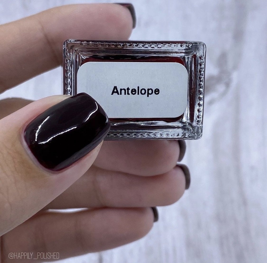 Antelope Halal Nail Polish Breathable 10ML - Mersi Cosmetics