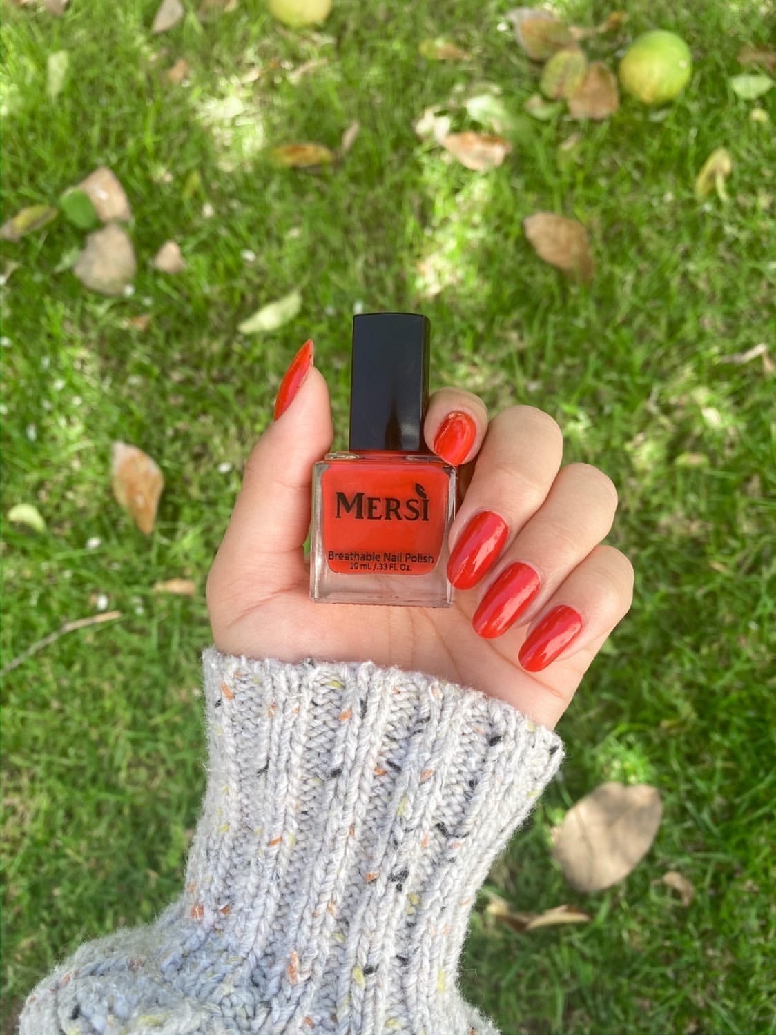 Red Beach Halal Nail Polish Breathable 10ML - Mersi Cosmetics