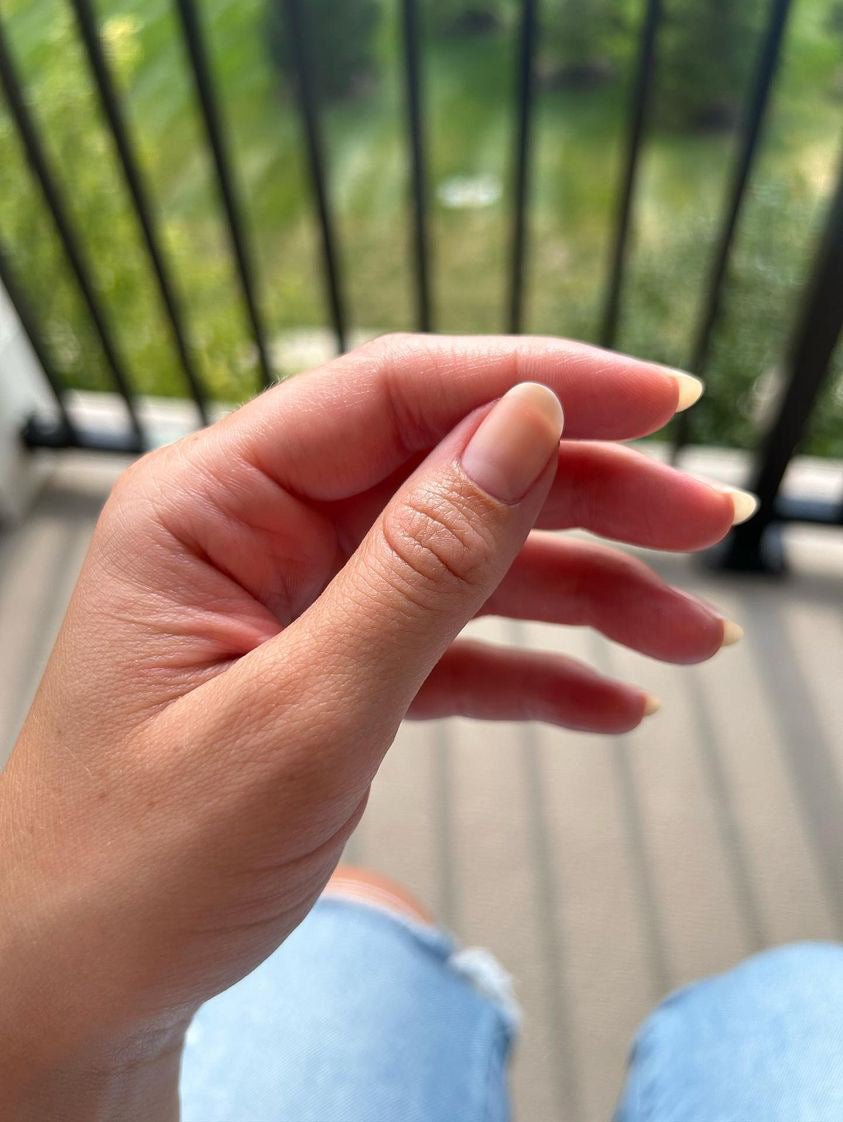 Almond Cuticle Oil 10ML (Nail Care Treatment) (Not Breathable) - Mersi Cosmetics