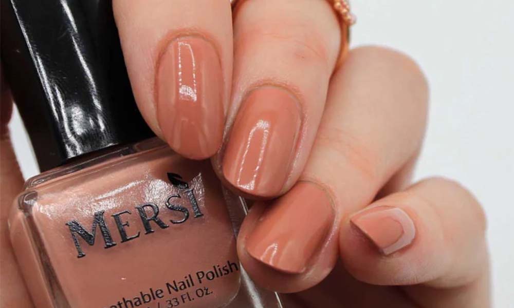 Can You Pray With Halal Nail Polish? - Mersi Cosmetics