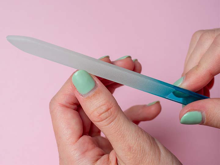 How to Use a Nail File Properly for Best Results - Mersi Cosmetics