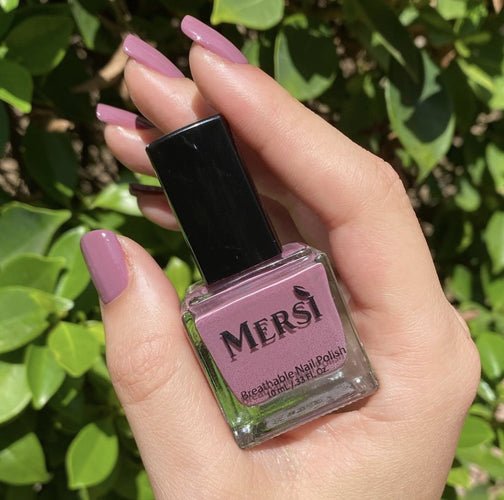 Must-Try Nail Color Trends for Fall 2025 - Mersi Cosmetics